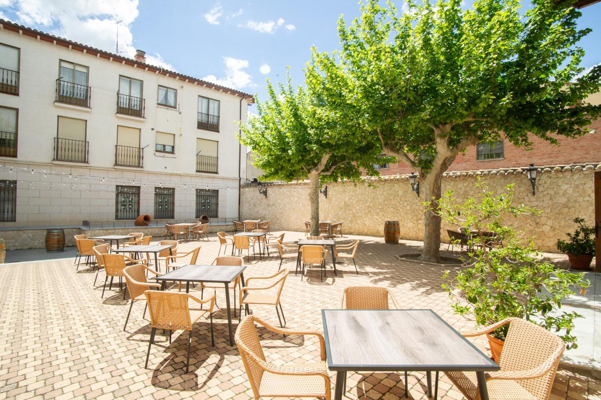 Azz Penafiel Las Claras Hotel & Spa Zewnętrze zdjęcie